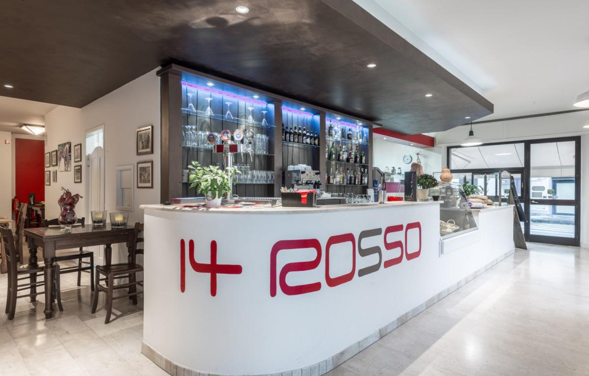 14 Rosso Pizzeria E Birreria